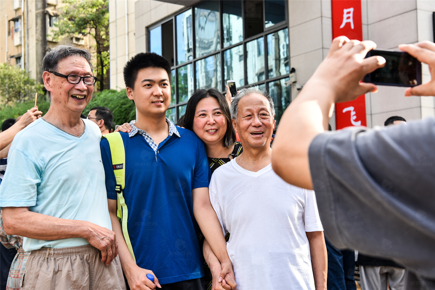 大图 一事能狂便少年 摄影/文帅伟,陈诚,廖斌,覃翊编辑/乐先文2018